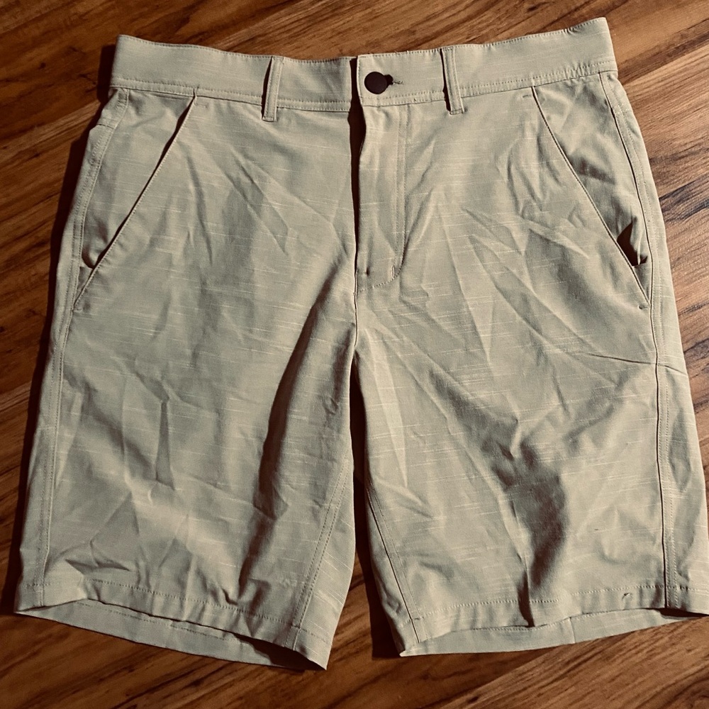 George Men's Athletic Khaki Shorts Size 32